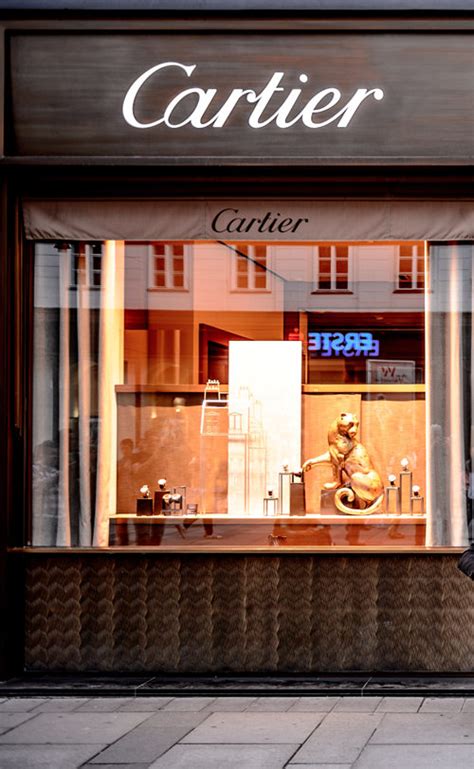 who owns cartier|where is based cartier.